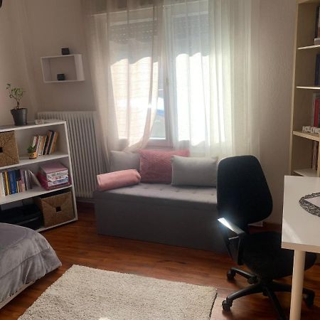 Petra'S House Apartment Флорина Екстериор снимка