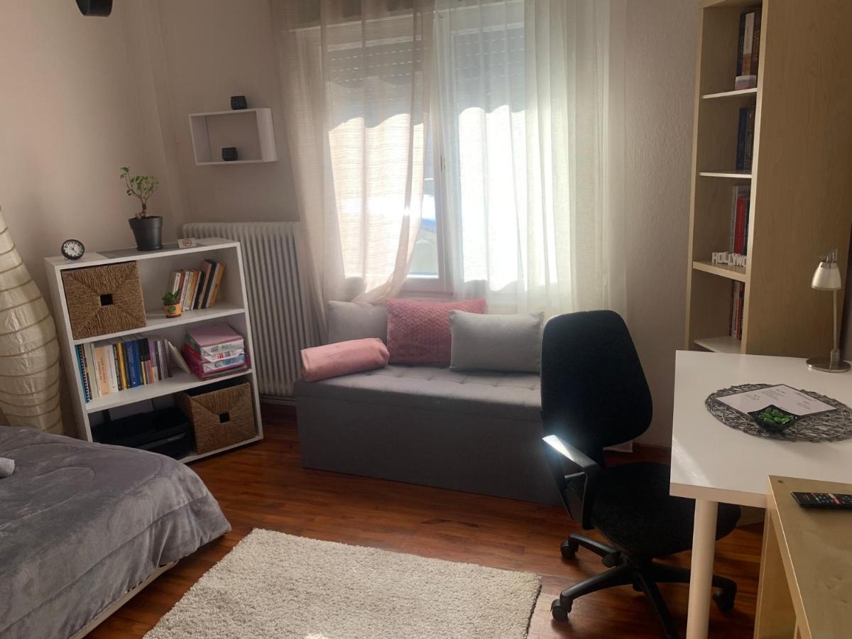 Petra'S House Apartment Флорина Екстериор снимка