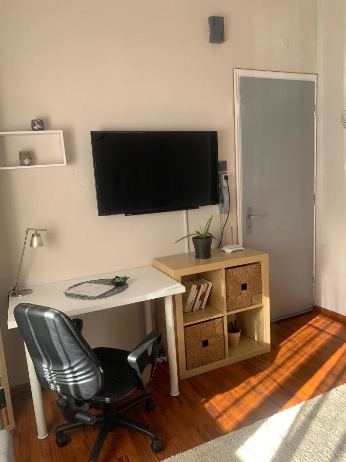 Petra'S House Apartment Флорина Екстериор снимка
