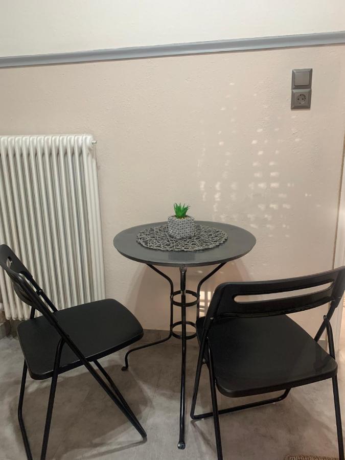 Petra'S House Apartment Флорина Екстериор снимка